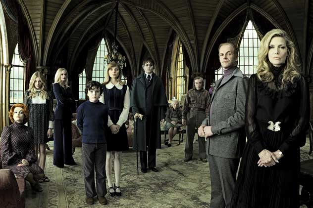 dark shadows, johnny depp, tim burton