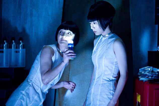 Xun Zhou and Doona Bae
