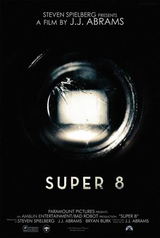 Super 8 - The Event Screen